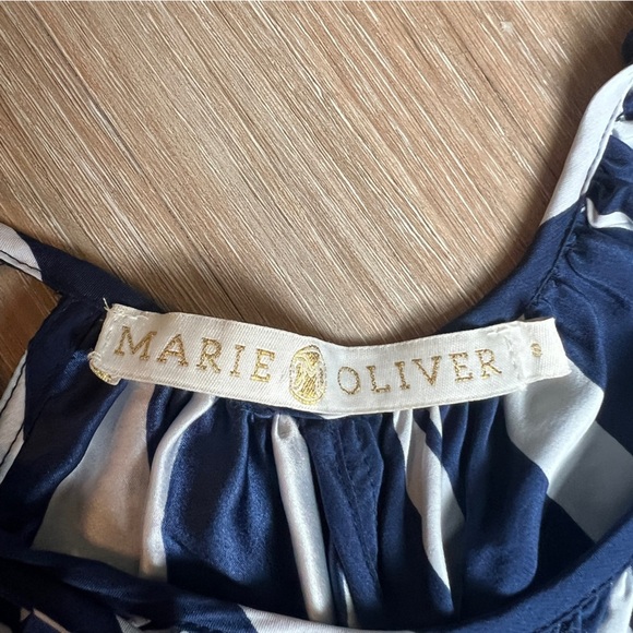 Marie Oliver Silky Patterned Tie-Neck Top – Size Small blue navy - Picture 3 of 7